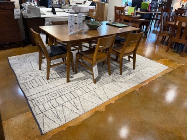 Odyssey Rug  7'10" x 9'9" Hand Knotted (50% Savings)