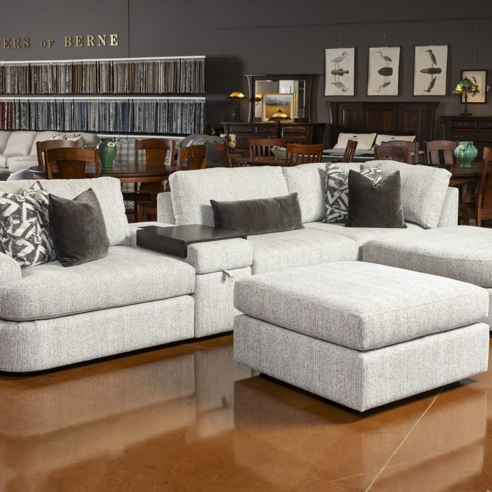 Smith Brothers 209 Modular Sectional